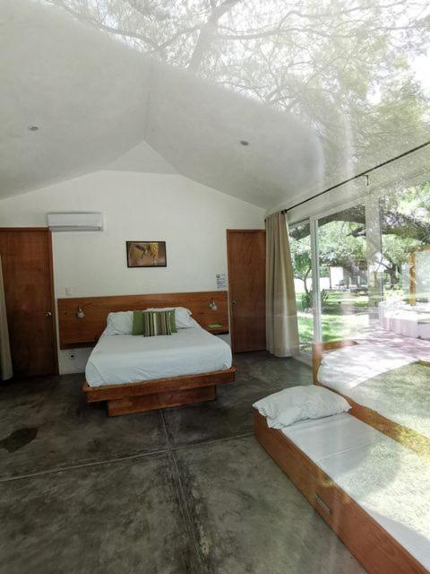 Hotel Los Lirios Río Verde Exterior foto