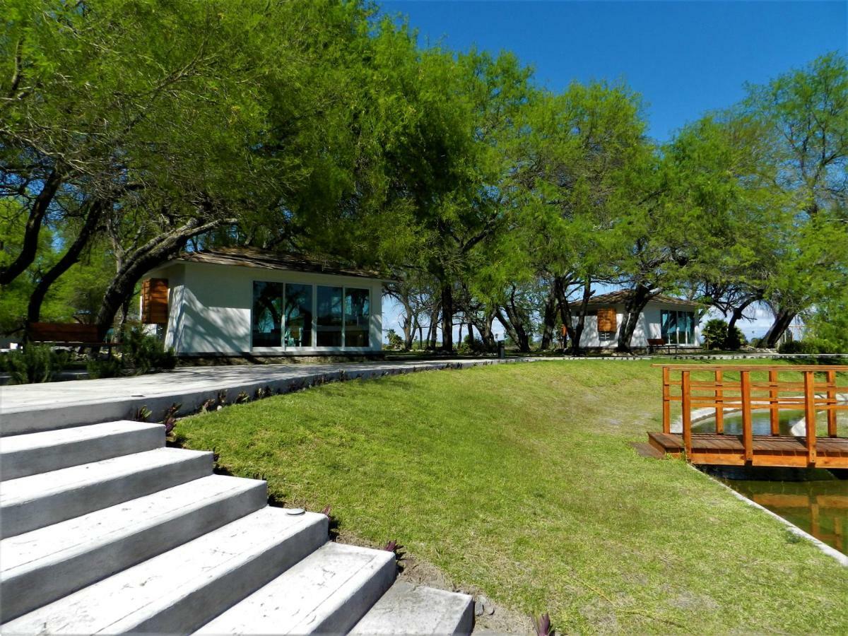 Hotel Los Lirios Río Verde Exterior foto