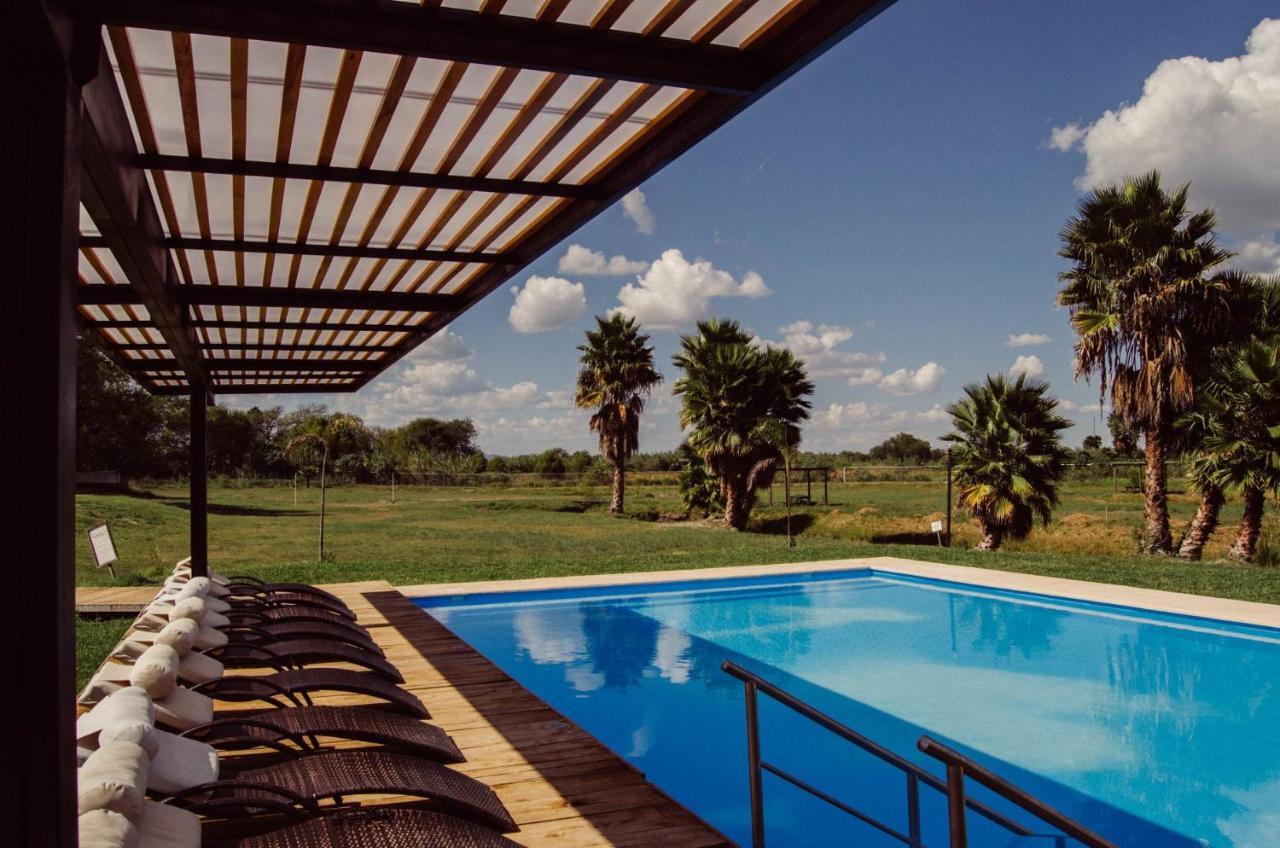 Hotel Los Lirios Río Verde Exterior foto